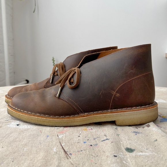 CLARKS DESERT BOOTS / SIZE 10 M / Beeswax Leather - Picture 9 of 12